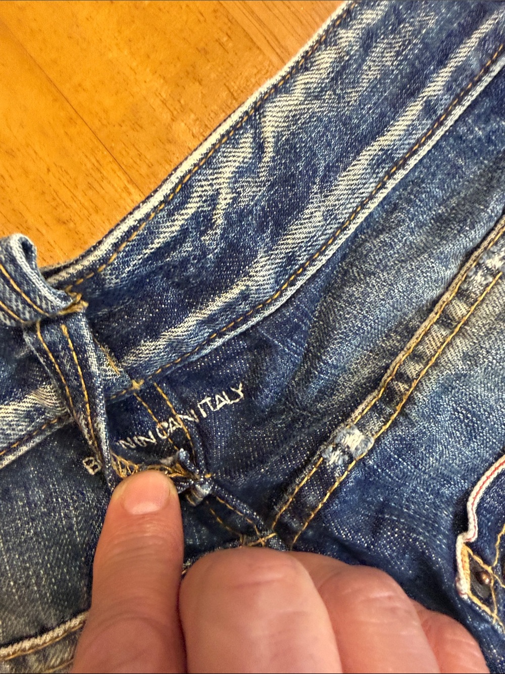 DSQUARED Indigo Washed Straight-Leg Jeans with Distressed Accents - Picture 4 of 6
